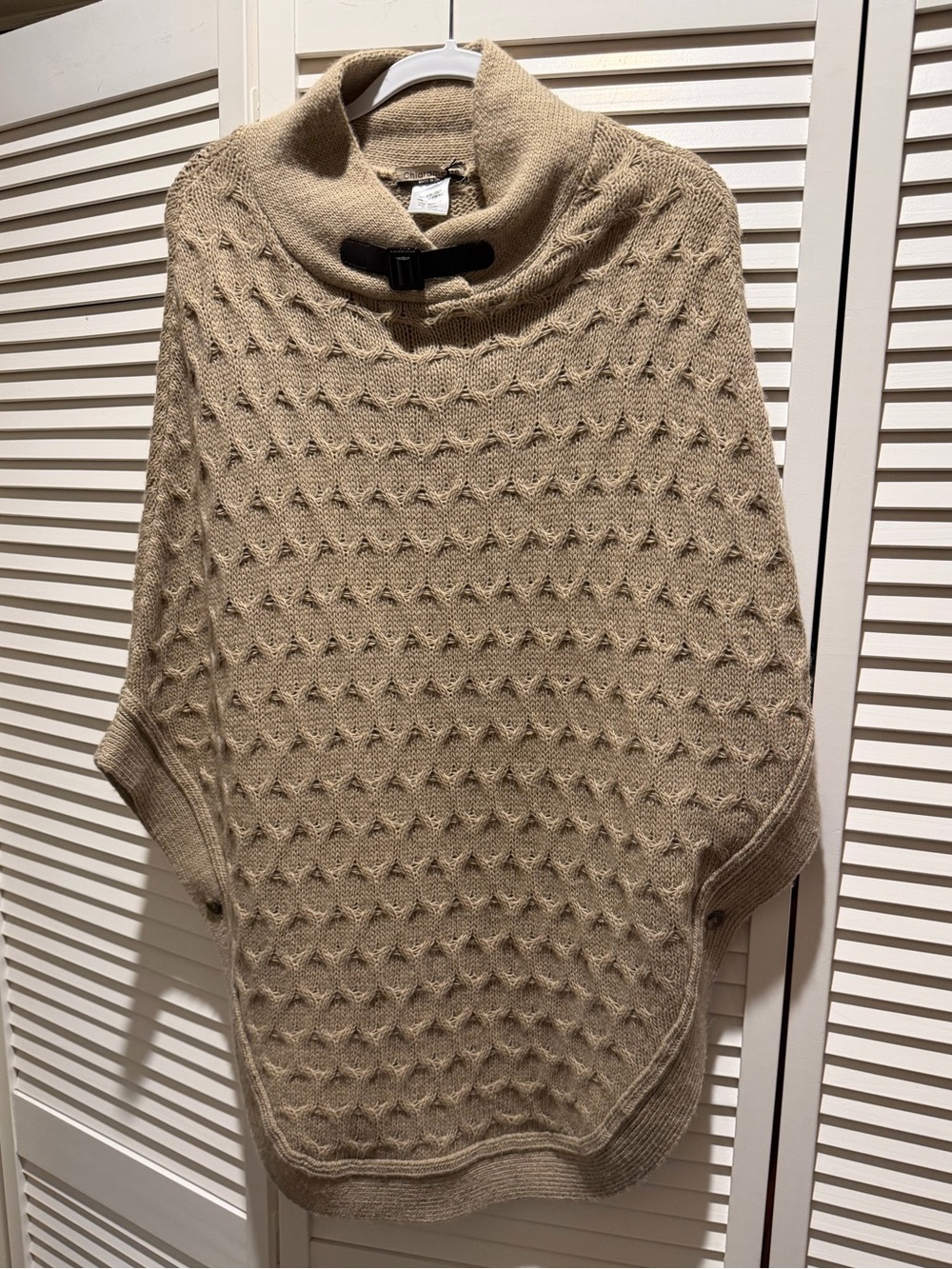 Chiaramente Italy Textured Knit Buckle Poncho Cape OS - Beige